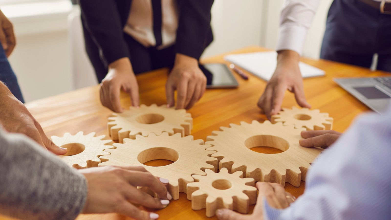 Wealth management technology stack, advisor capacity and firm growth mapped across a connected operating model.